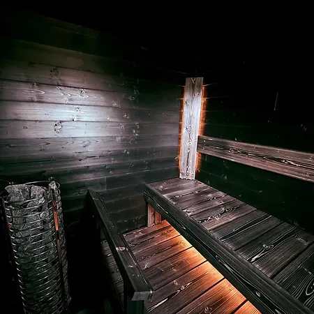 Aurora Sauna Hideaway Villa