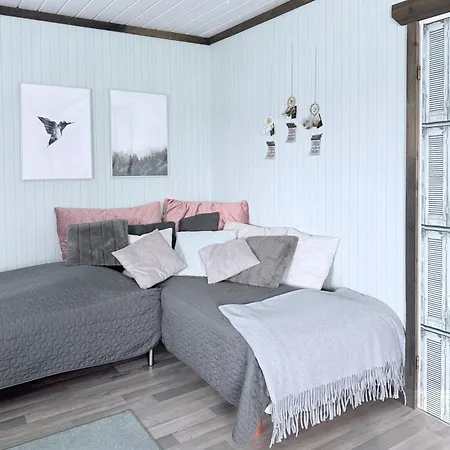 Aurora Sauna Hideaway *