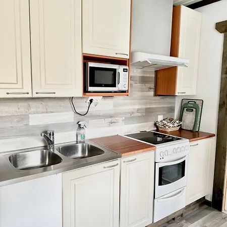 Aurora Sauna Hideaway Villa *