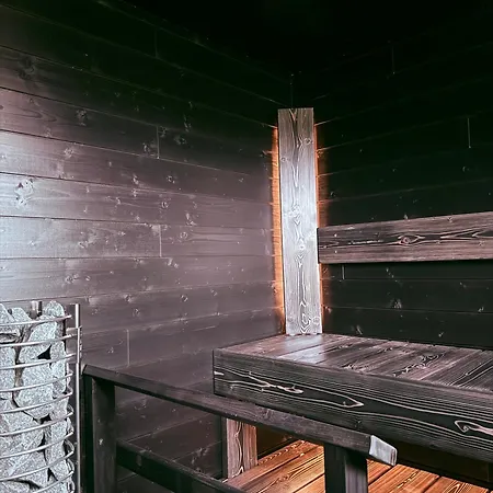Aurora Sauna Hideaway Willa *