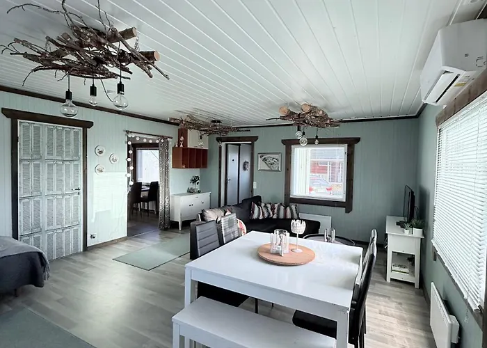 Aurora Sauna Hideaway Huvilat *